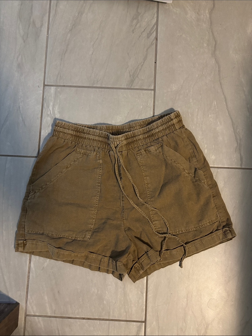 Universal Thread Olive Drawstring Utility Shorts Size S
